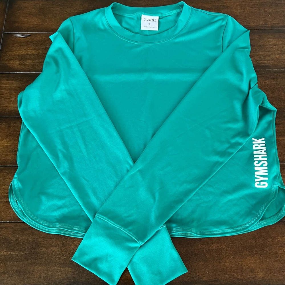 Gymshark cropped long sleeve shirt